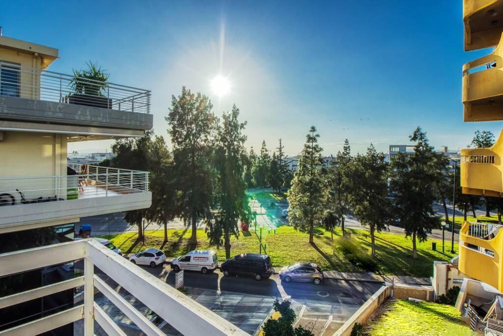 Spacious Apartment In Glyfada Close To The Sea Athens Luaran gambar